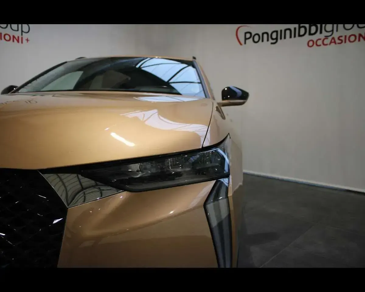 Usata DS Automobiles DS4 Crossback Trocadero 131 CV (96 kW) 2022 Oro SUV