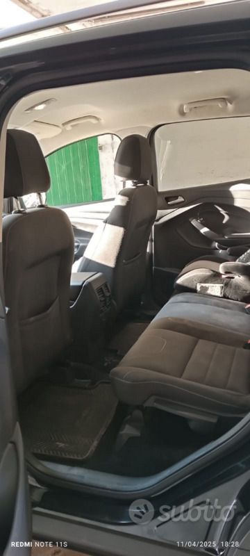 Usata Ford Kuga 140 CV (102 kW) 2014 Nero SUV