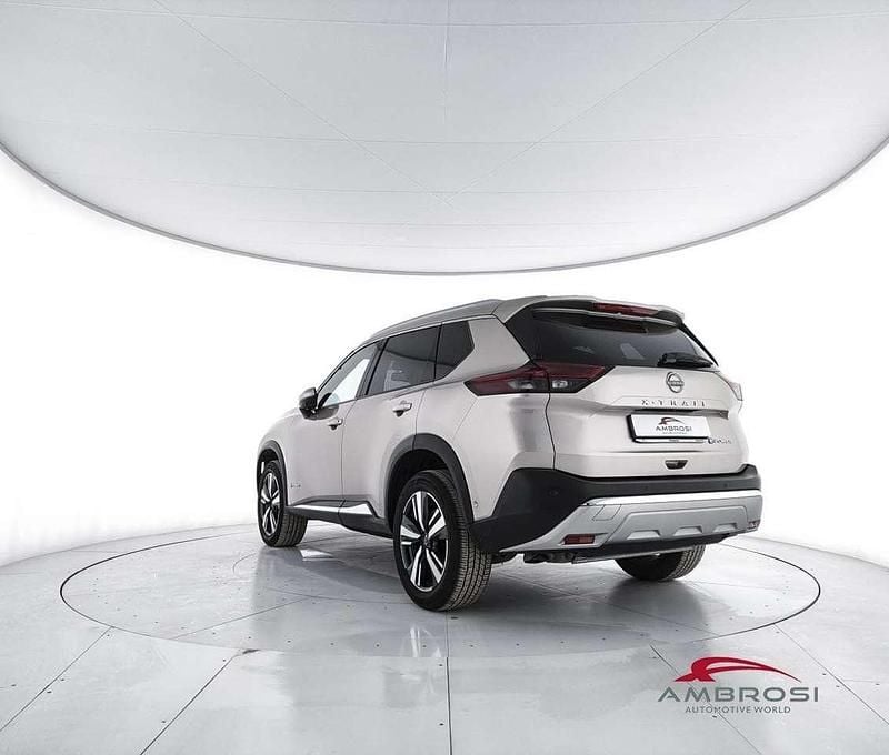 Usata Nissan X-Trail Tekna 158 CV (116 kW) 2023 Oro SUV