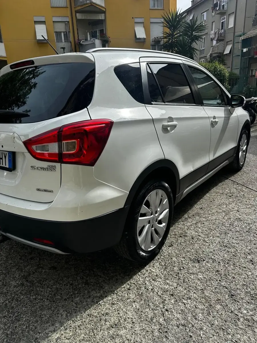 Używany Suzuki SX4 S-Cross 140 KM (102 kW) 2017 Biały SUV