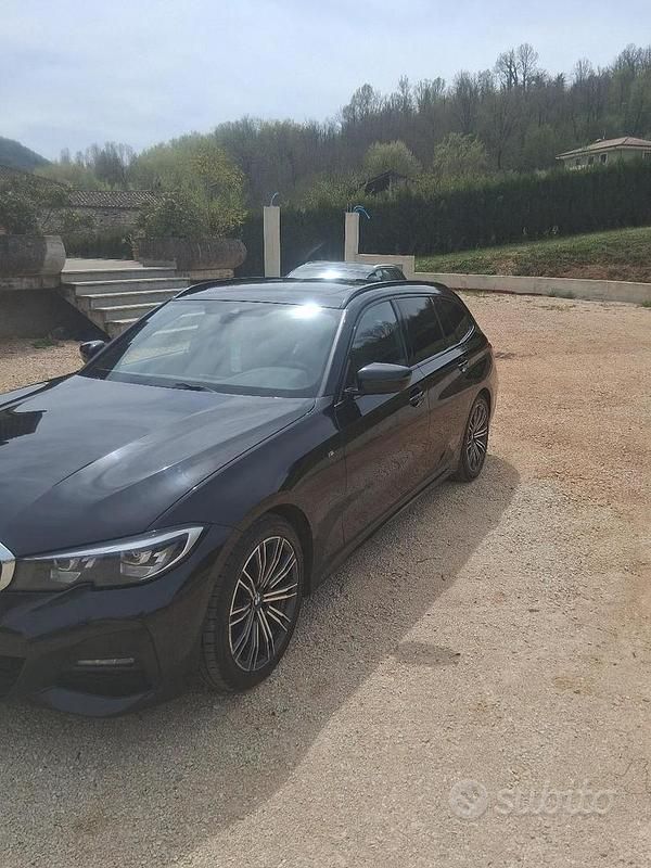 Usata BMW 320 M Sport 2022 Nero Station wagon