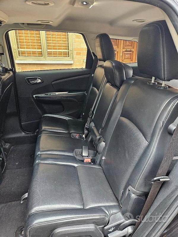 Usata Fiat Freemont Lounge 170 CV (125 kW) 2014 Nero SUV