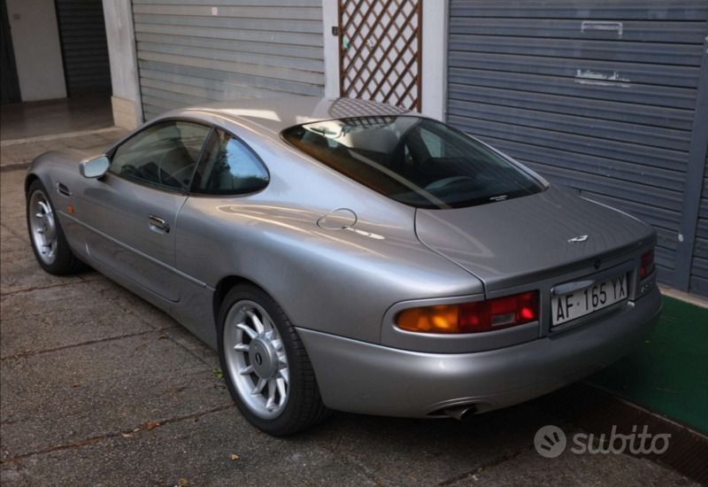 Usata Aston Martin DB7 332 CV (244 kW) 1995 Argento Coupé