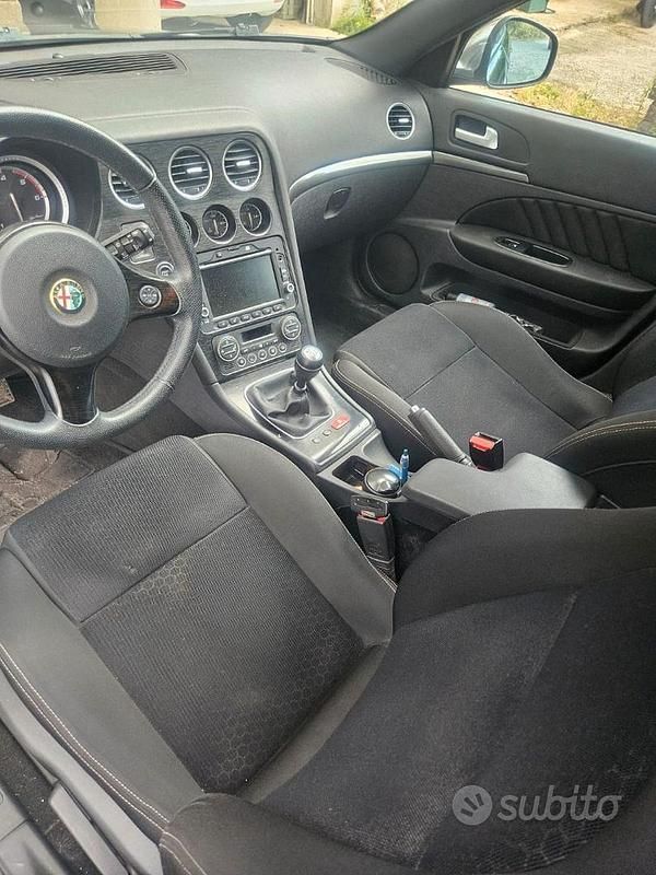 Usata Alfa Romeo 159 170 CV (125 kW) 2012 Nero Station wagon