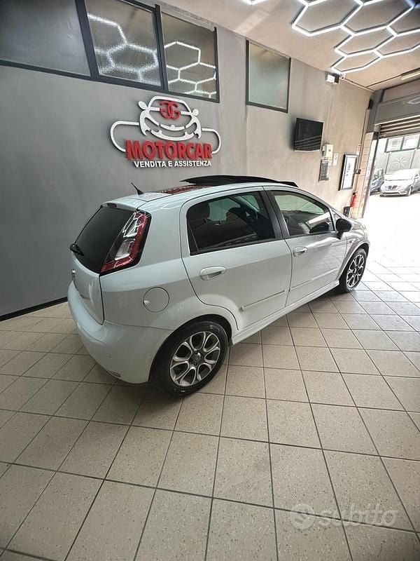 Usata Fiat Punto 2012 Bianco Utilitaria