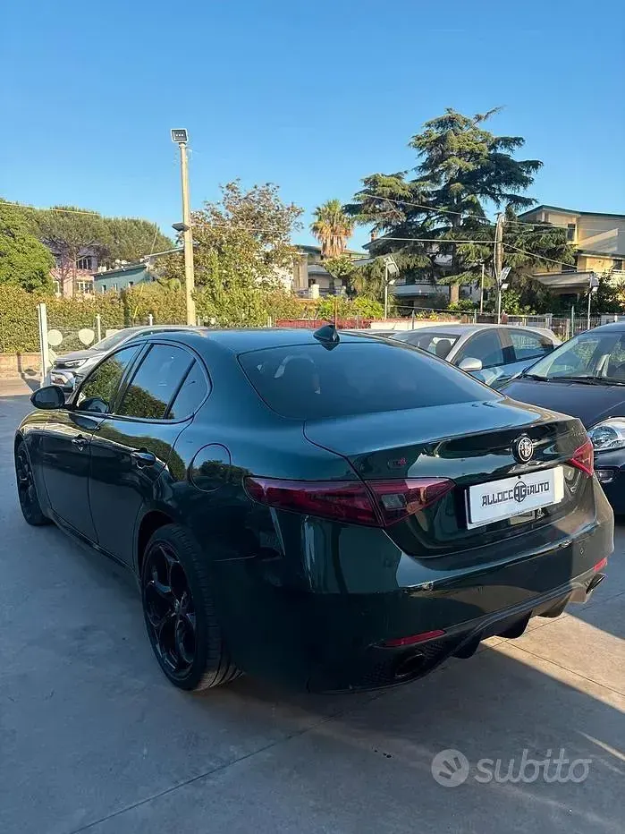 Usata Alfa Romeo Giulia Veloce 210 CV (154 kW) 2020 Verde Berlina