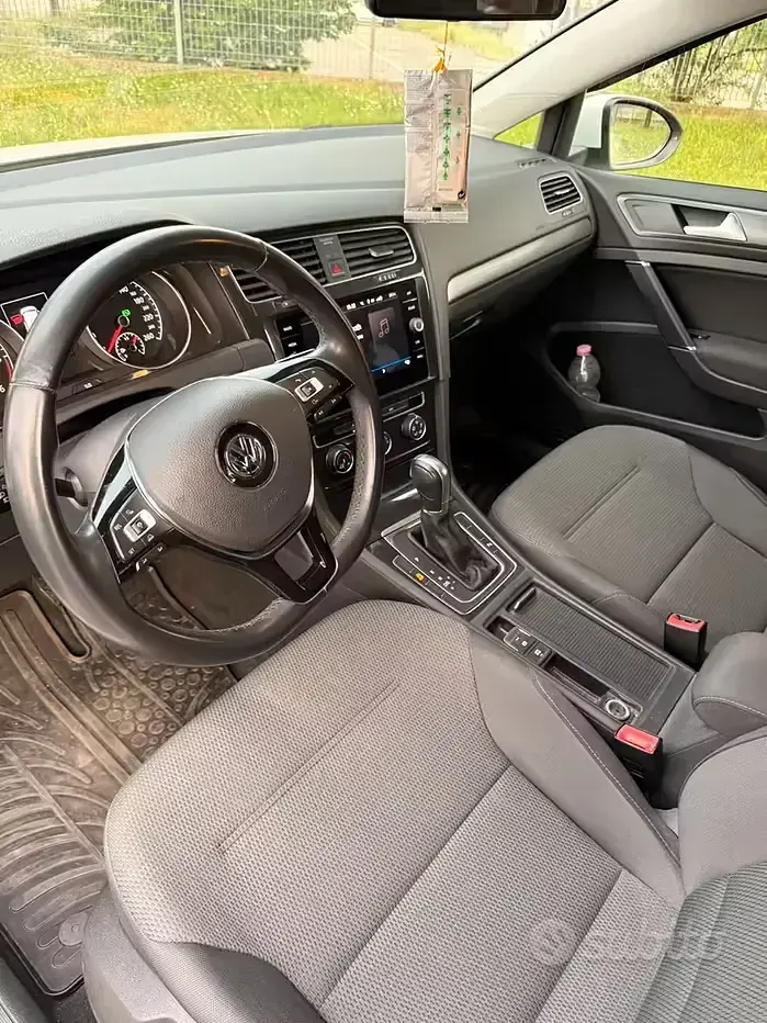 Occasion VW Golf VII 116 ch (85 kW) 2018 Blanc Berline