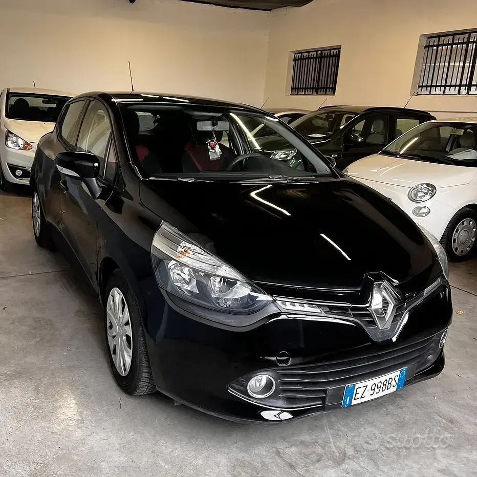 Usata Renault Clio IV 75 CV (55 kW) 2015 Nero Berlina
