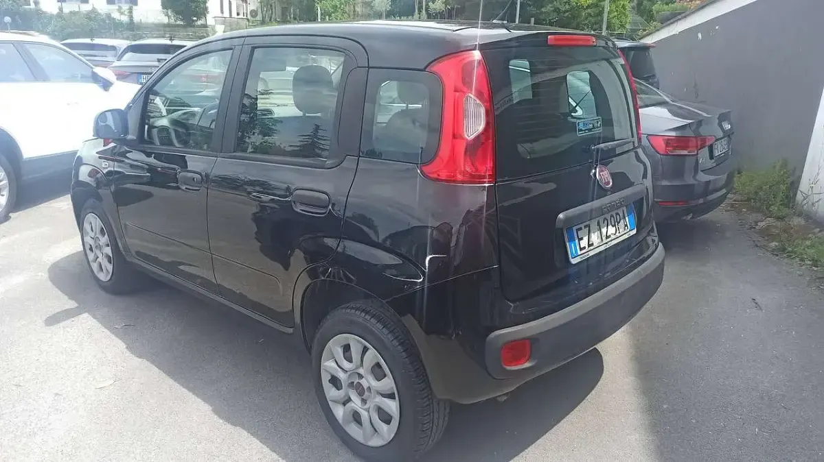 Usata Fiat Panda Easy 80 CV (58 kW) 2015 Nero Utilitaria