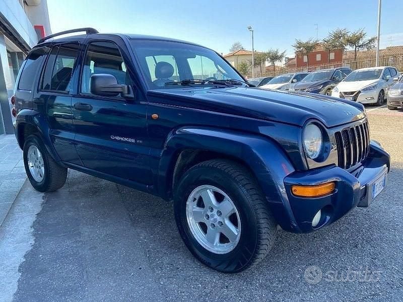 Usata Jeep Cherokee Limited 142 CV (104 kW) 2002 Blu SUV