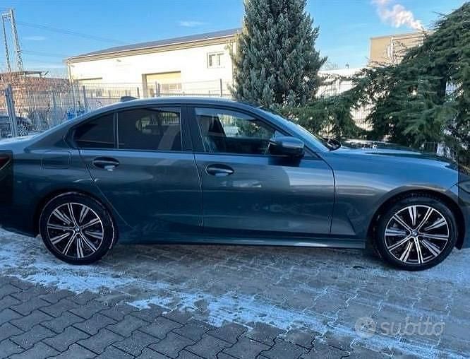 Usata BMW 320 Sport Line 190 CV (139 kW) 2021 Grigio Berlina