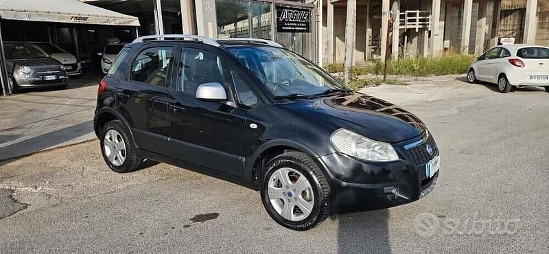 Usata Fiat Sedici Dynamic 120 CV (88 kW) 2006 Nero SUV
