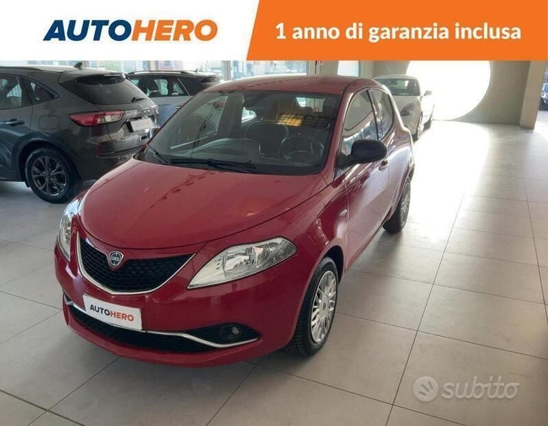 Rosso Usata 2017 Lancia Ypsilon Gold Due volumi | 8949 € (Buon prezzo) - Immagine 1/2