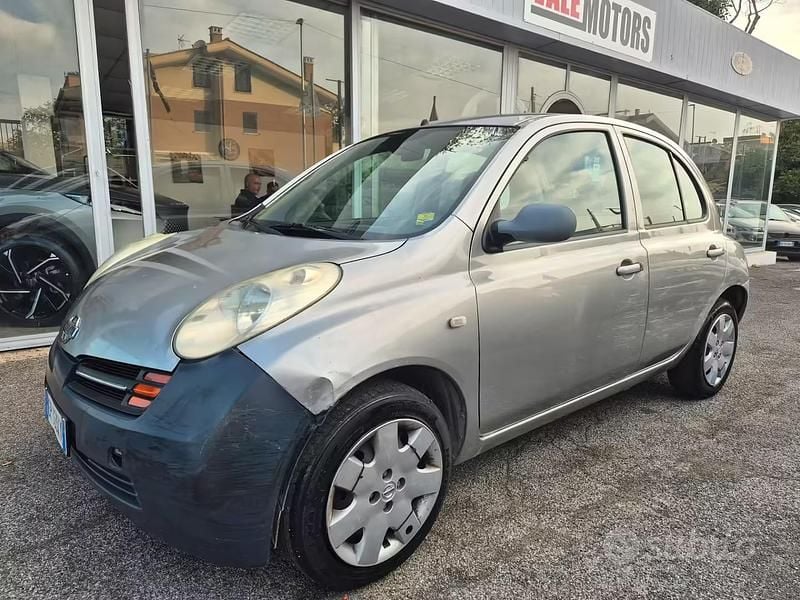 Usata Nissan Micra 80 CV (58 kW) 2005 Grigio Utilitaria