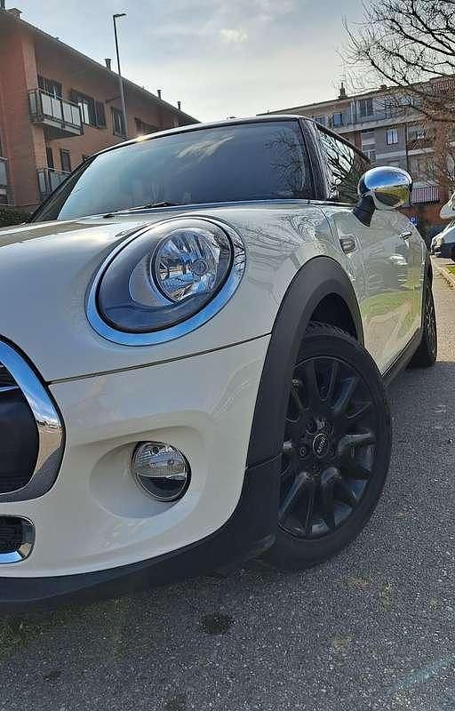 Usata Mini ONE 102 CV (75 kW) 2015 Bianco Utilitaria