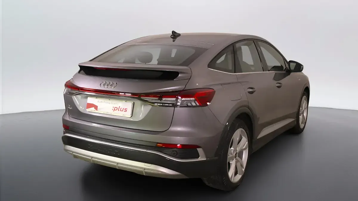 Usata Audi Q4 Sportback e-tron S-Line 210 kW (286 CV) 2024 Grigio SUV
