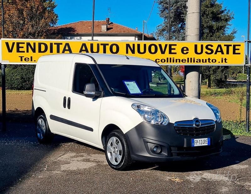 Bianco Usata 2018 Opel Blitz Furgone | 11.300 € - Immagine 1/4