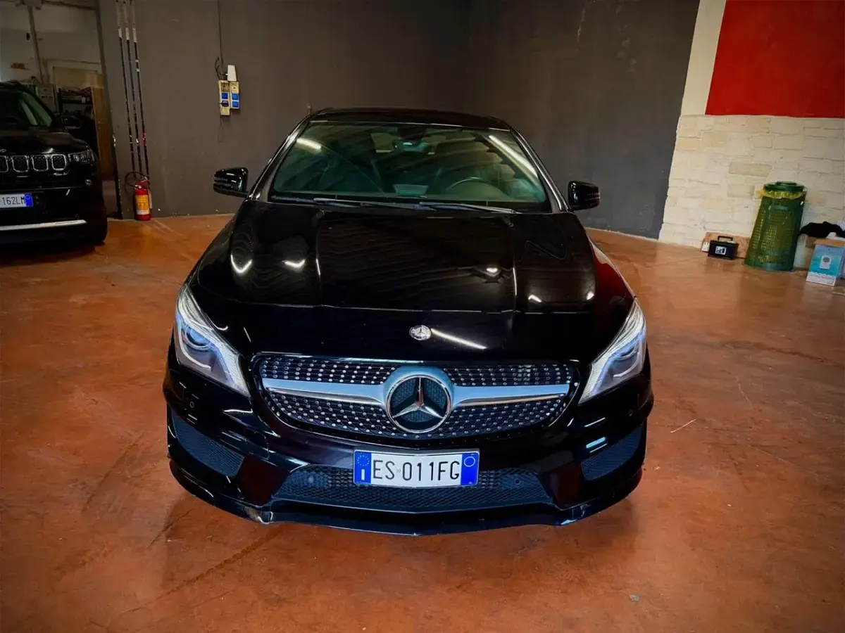Usata Mercedes CLA220 Premium 170 CV (125 kW) 2013 Nero Coupé