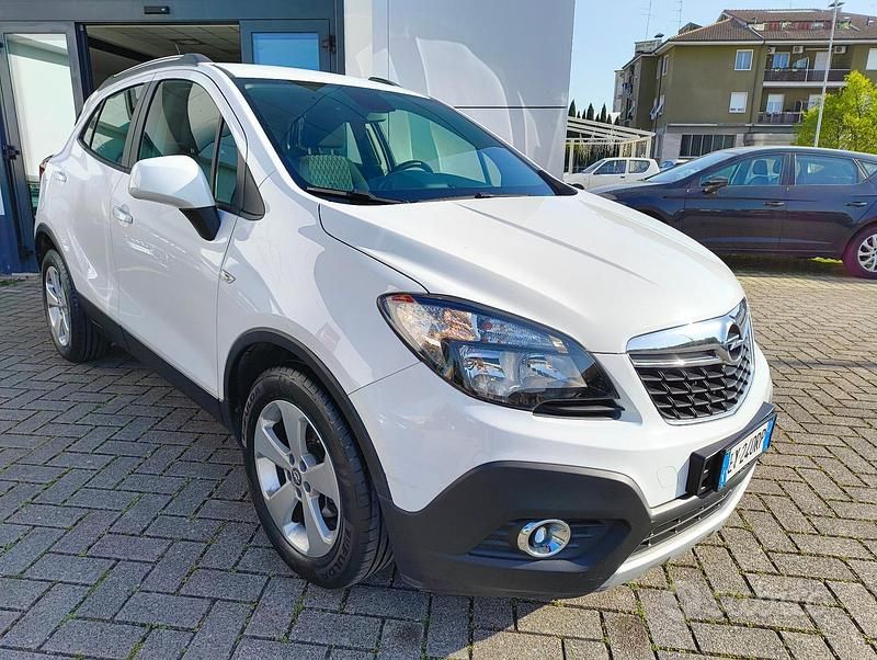 Usata Opel Mokka Cosmo 140 CV (102 kW) 2015 Bianco SUV