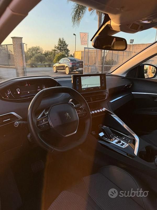 Usata Peugeot 3008 Allure 131 CV (96 kW) 2022 Nero Station wagon