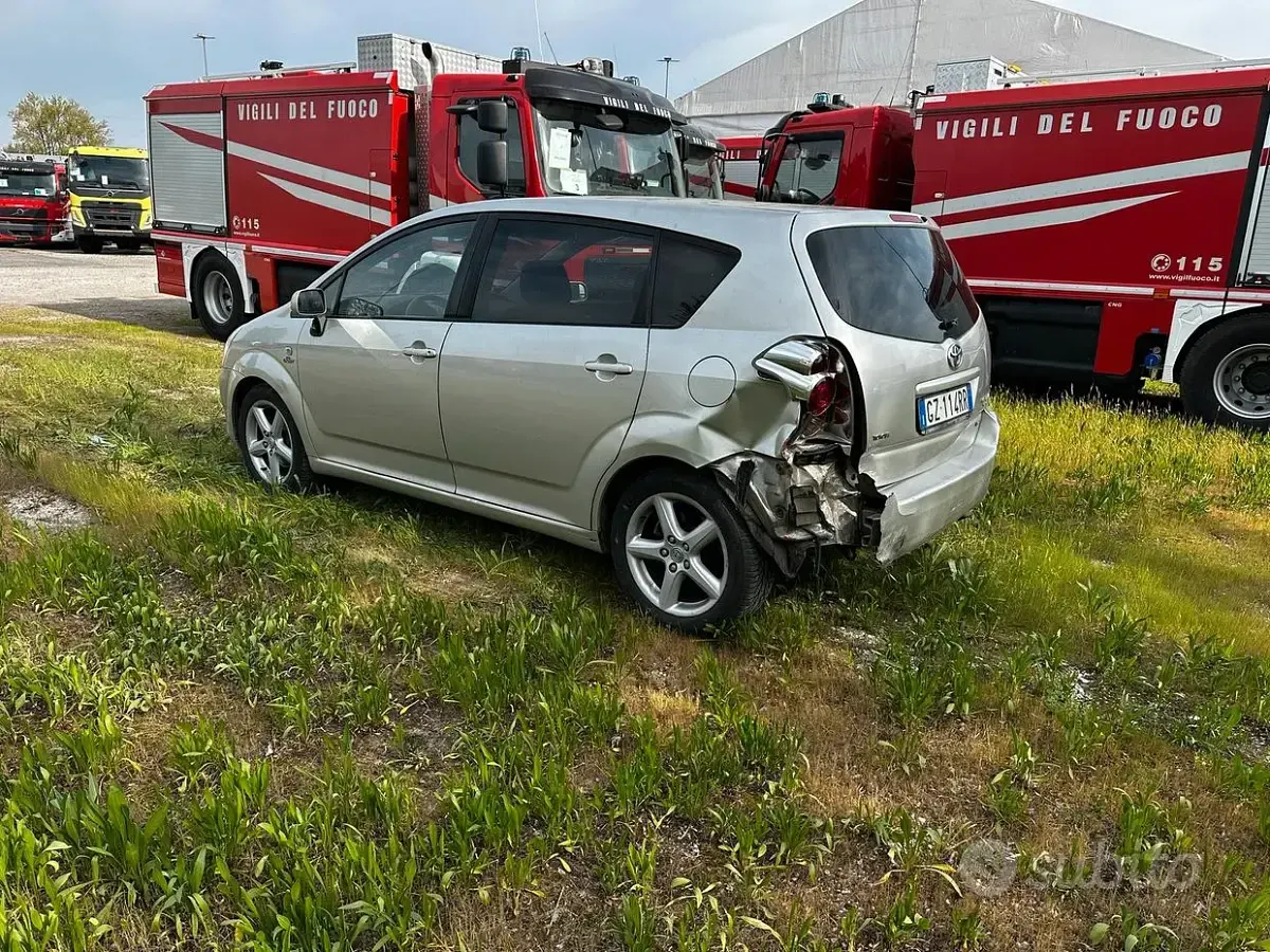 Usata Toyota Corolla 177 CV (130 kW) 2008 Berlina