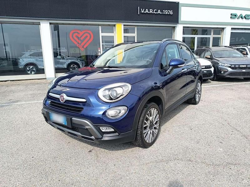 Usata Fiat 500 Cross 140 CV (102 kW) 2016 Blu/azzurro Station wagon