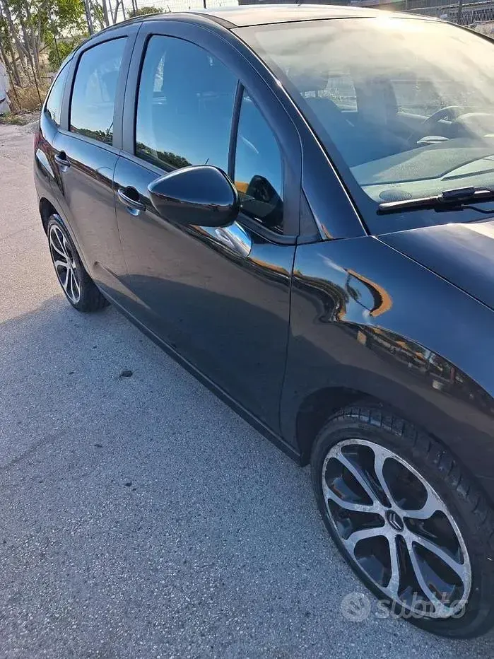 Usata Citroën C3 Exclusive 73 CV (53 kW) 2011 Nero Utilitaria