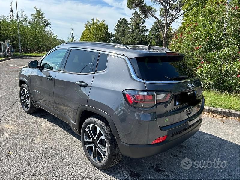 Usata Jeep Compass 130 CV (95 kW) 2023 Grigio SUV