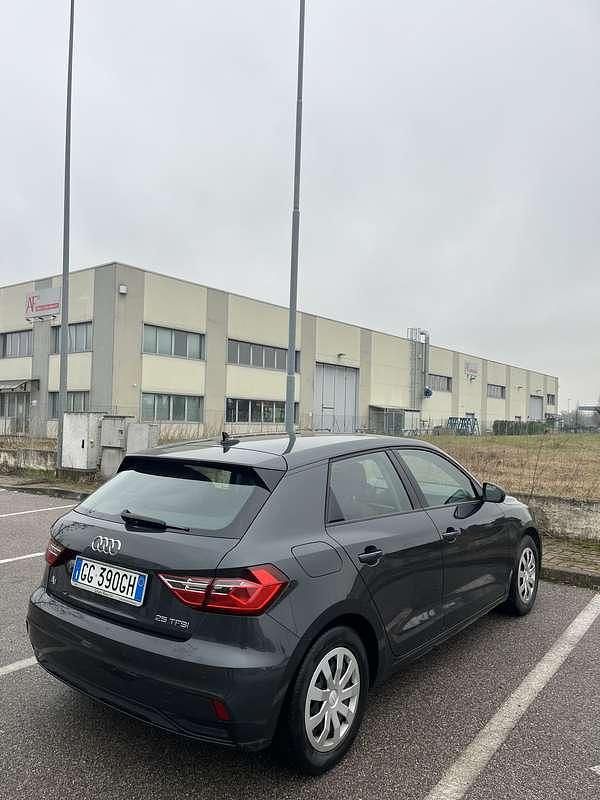 Usata Audi A1 Sportback Ambiente 95 CV (69 kW) 2020 Utilitaria