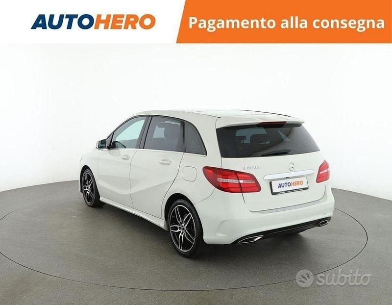Usata Mercedes B220 2018 Bianco Monovolume