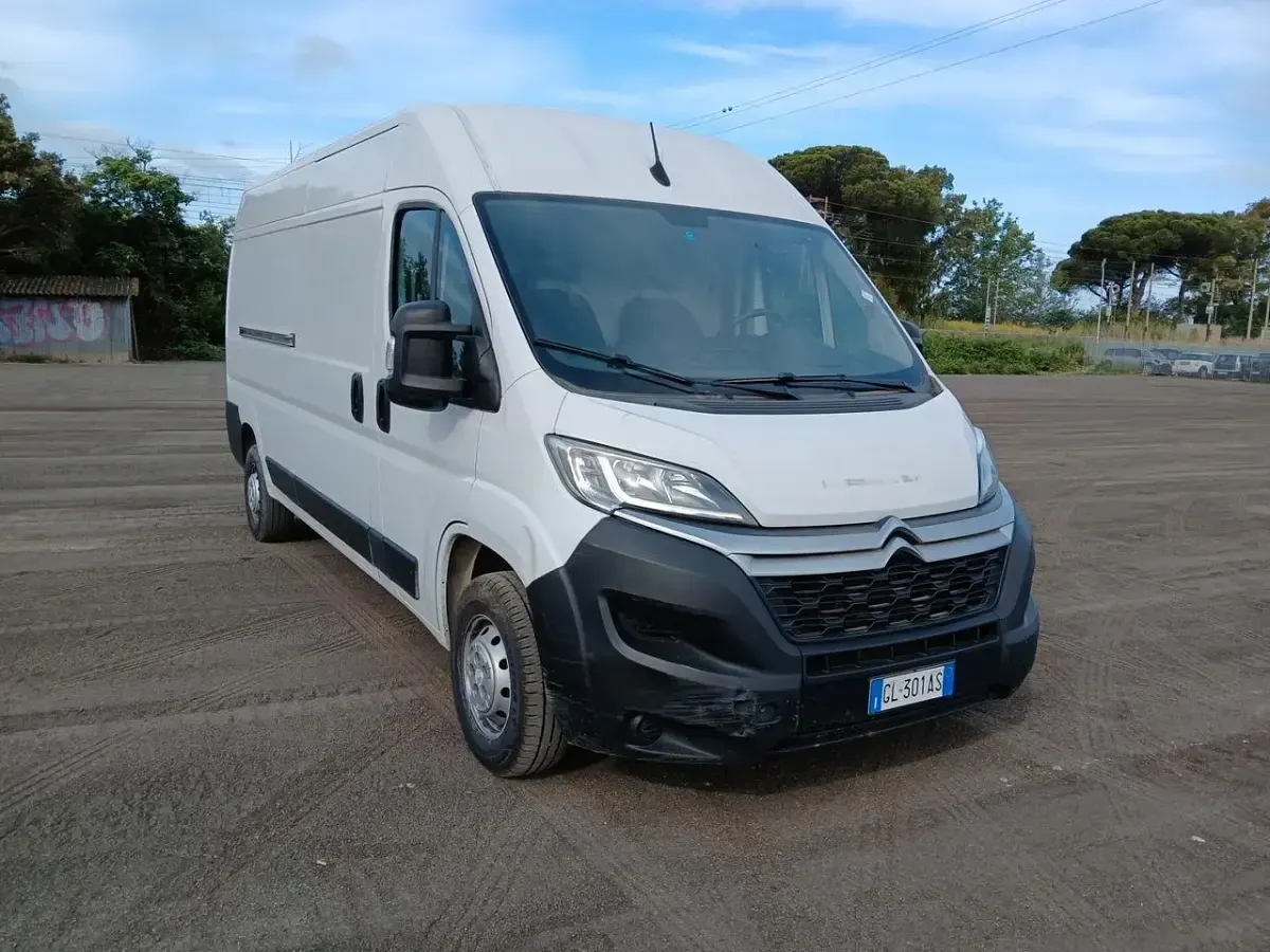 Usata Citroën Jumper 140 CV (102 kW) 2022 Bianco Monovolume