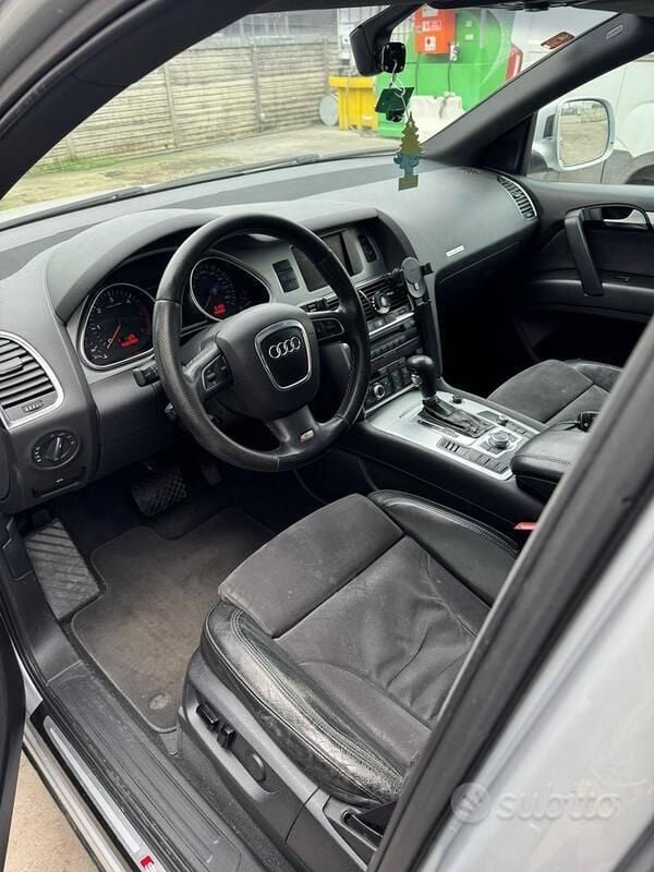 Usata Audi Q7 2010 Grigio SUV