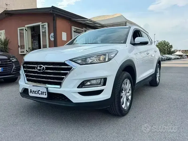 Usata Hyundai Tucson 132 CV (97 kW) 2019 Bianco SUV