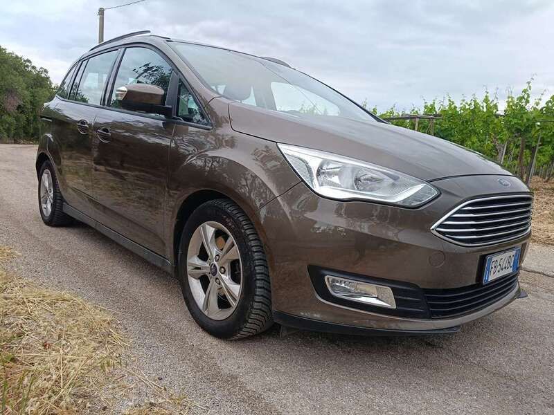 Marrone Usata 2015 Ford C-MAX S Monovolume | 7490 € (Buon prezzo) - Immagine 1/4