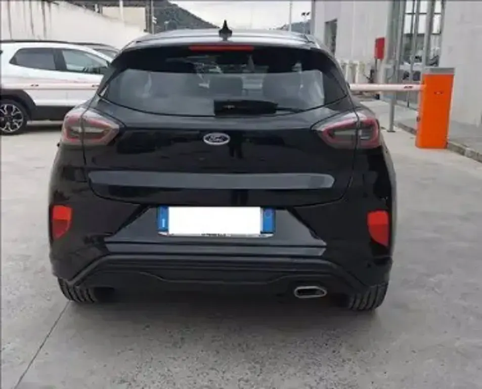 Usata Ford Puma ST-Line X 125 CV (91 kW) 2022 Agate black (metallizzato) SUV
