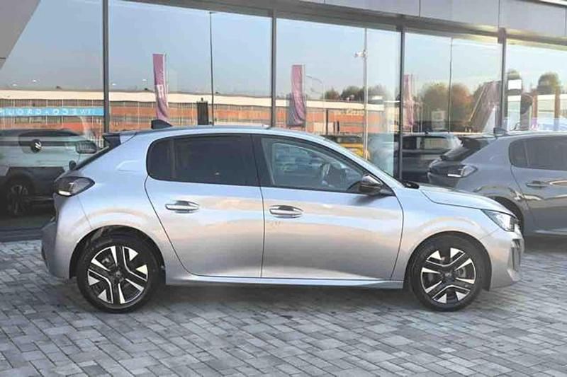 Usata Peugeot 208 Allure 101 CV (74 kW) 2025 Blu Utilitaria