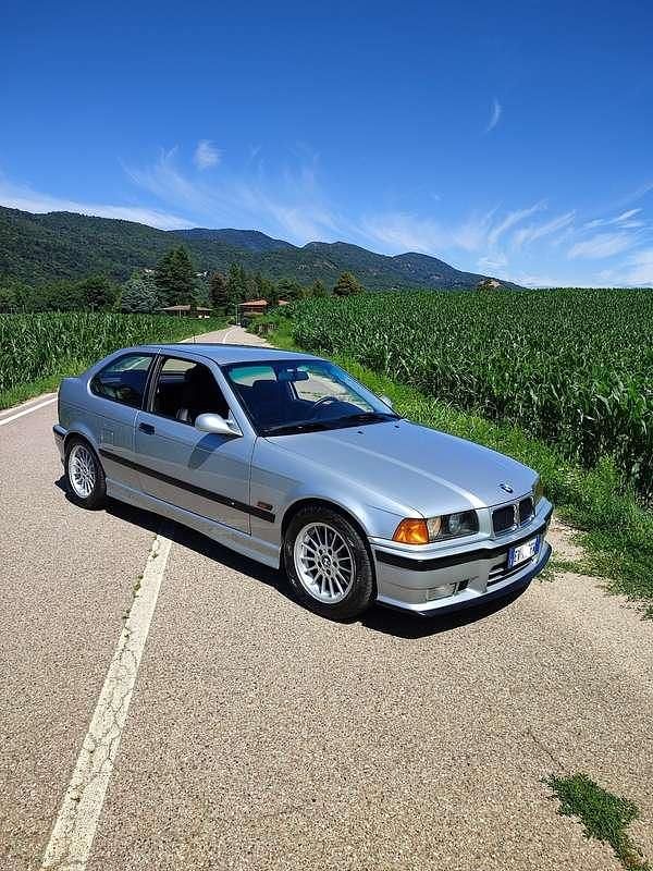 Usata BMW 316 Efficient Dynamics 102 CV (75 kW) 1994 Berlina