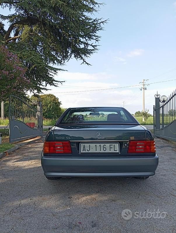 Usata Mercedes SL500 333 CV (244 kW) 1992 Nero Cabrio