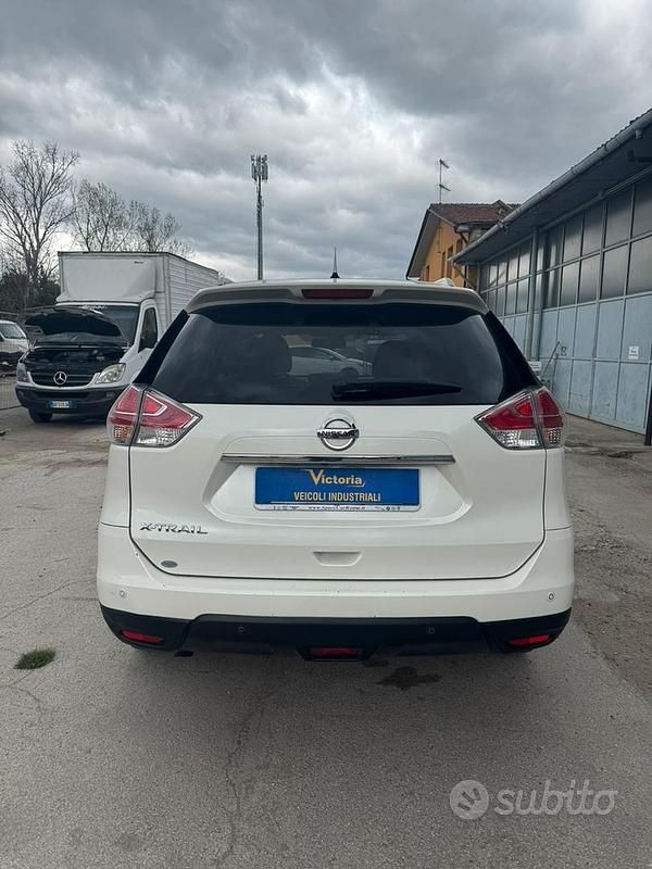 Usata Nissan X-Trail Tekna 131 CV (96 kW) 2015 Bianco SUV