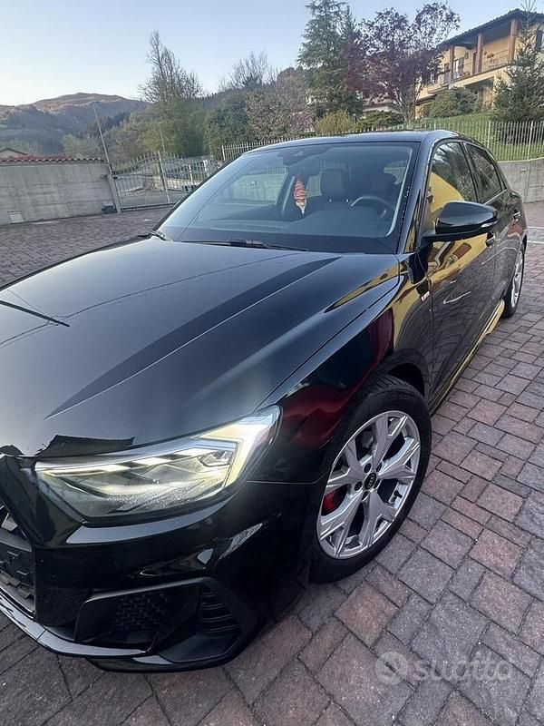 Usata Audi A1 Sportback S-Line 110 CV (80 kW) 2023 Nero Utilitaria