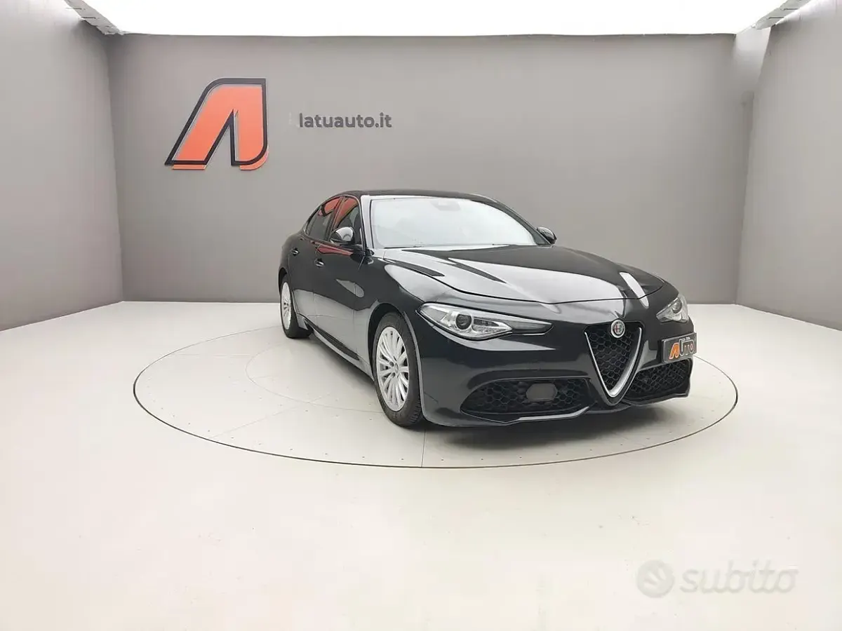 Usata Alfa Romeo Giulia Business 160 CV (117 kW) 2022 Nero Berlina