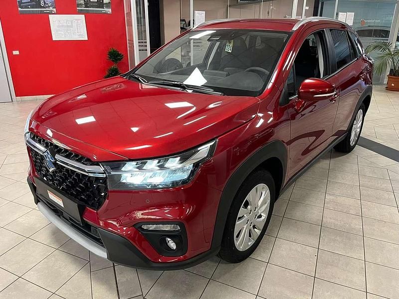 Nuova Suzuki SX4 S-Cross 129 CV (94 kW) 2026 Rosso SUV
