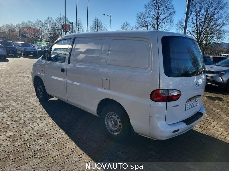 Usata Hyundai H-1 99 CV (72 kW) 2002 Bianco Monovolume