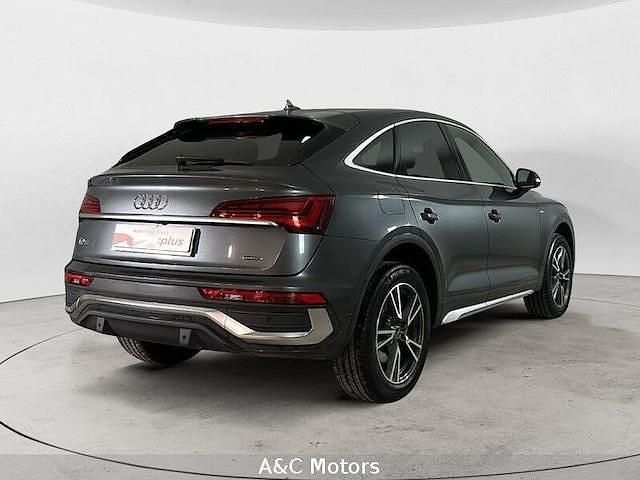 Usata Audi Q5 S-Line 204 CV (150 kW) 2024 Grigio SUV
