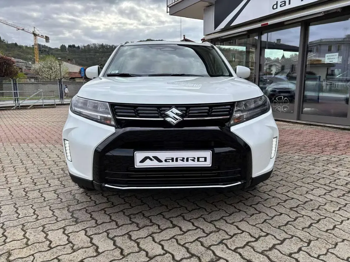 Usata Suzuki Vitara Cool 129 CV (94 kW) 2025 Bianco SUV