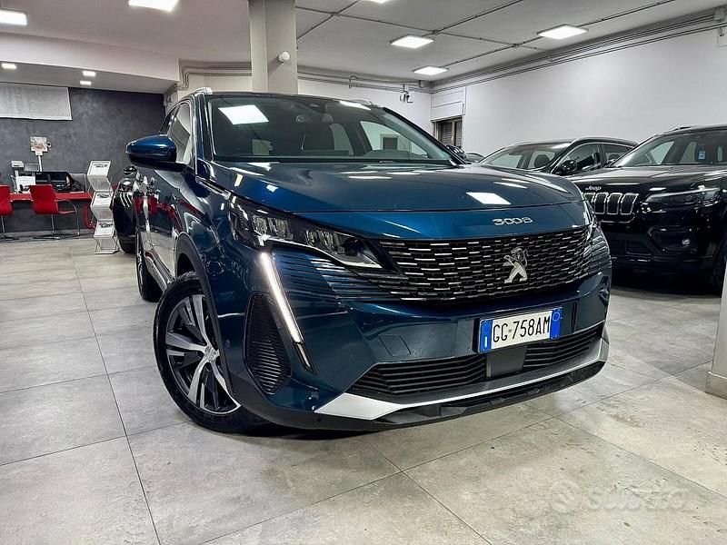 Usata Peugeot 3008 Allure 130 CV (95 kW) 2021 Blu SUV