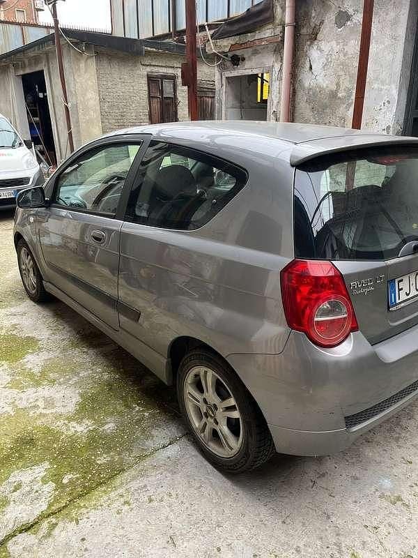 Usata Chevrolet Aveo LT 84 CV (61 kW) 2010 Grigio Berlina