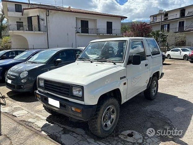 Usata Daihatsu Terios 69 CV (50 kW) 1992 Bianco SUV