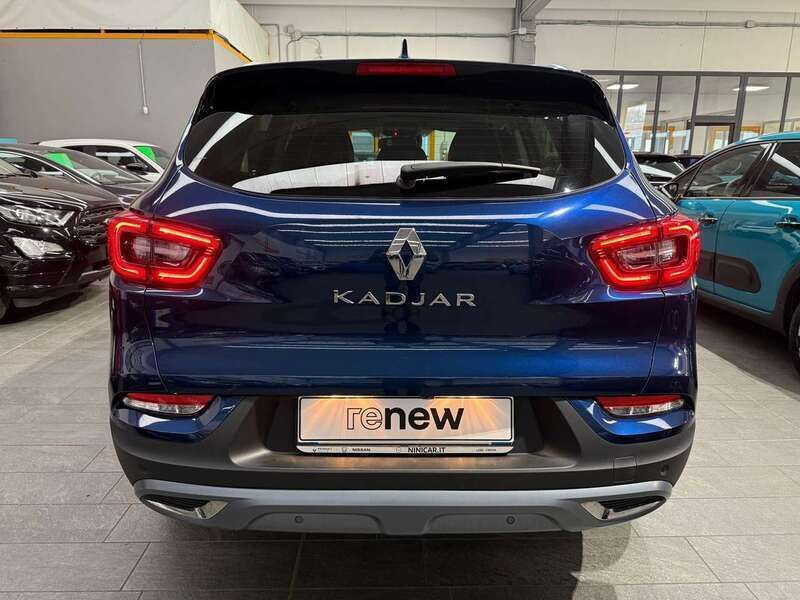 Usata Renault Kadjar 116 CV (85 kW) 2021 Blu scuro metallizzato SUV