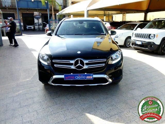 Usata Mercedes GLC220 Exclusive 170 CV (125 kW) 2017 Nero SUV